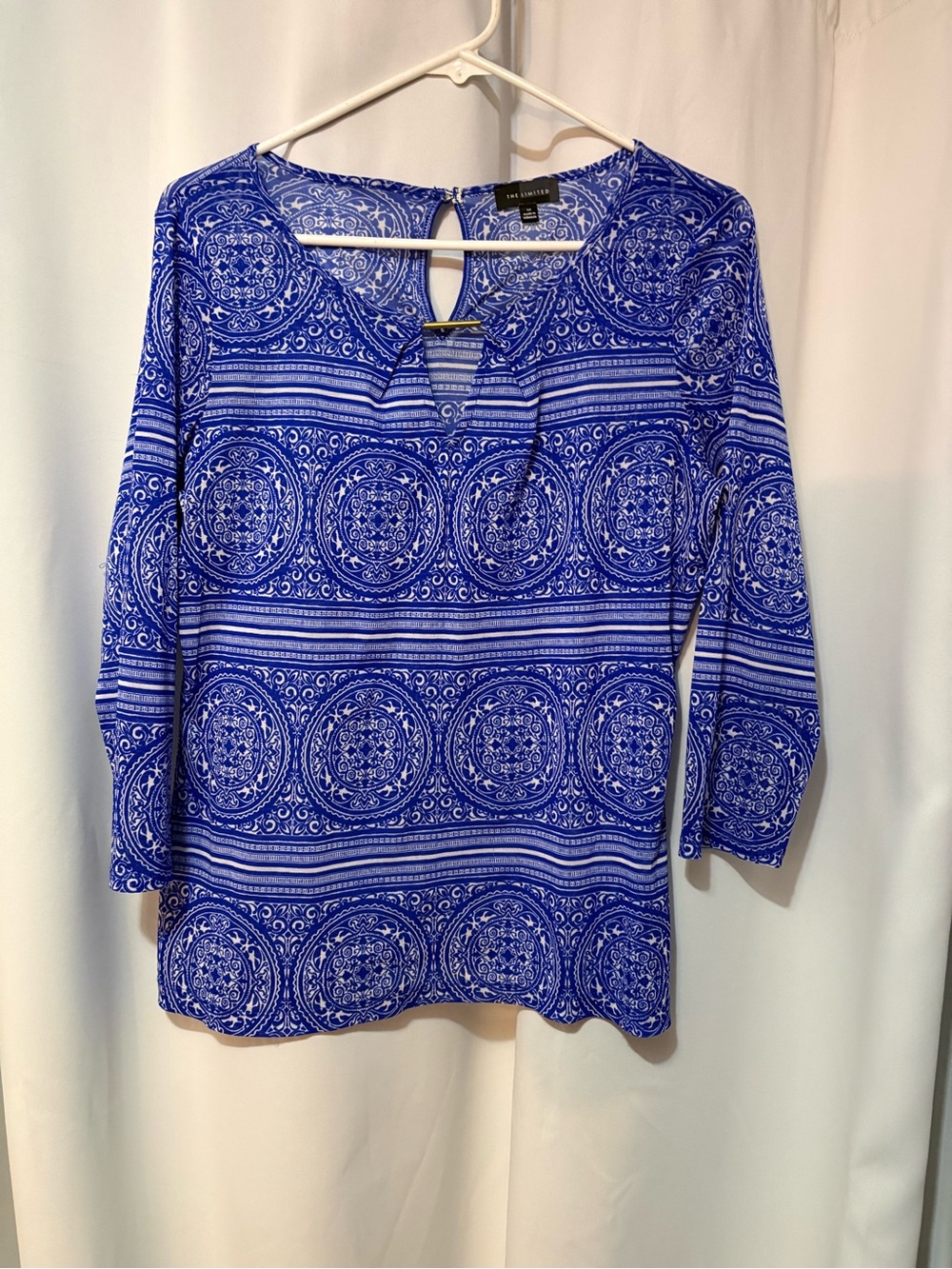 The Limited Blue Printed Keyhole Long Sleeve Top #2416